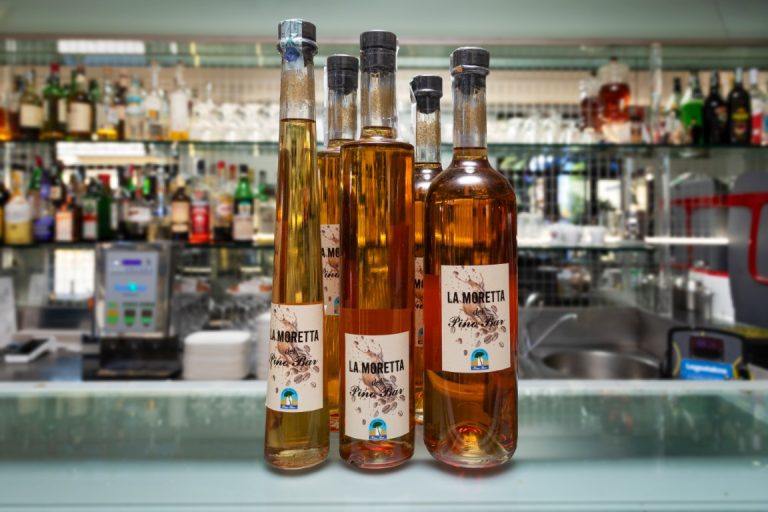Dove fare aperitivo a Fano: cocktail al Pino Bar